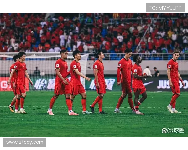 上海足球队在世界杯预选赛中以52分稳居积分榜首位展现强劲实力