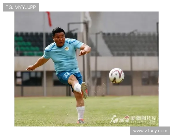 中国新疆足球明星的崛起与发展历程探讨