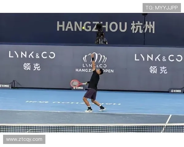 全国锦标赛回顾：杭州网球队展现强大实力与团队精神