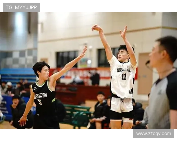 重庆篮球队在世锦赛中的灵活性与战术运用深度解析